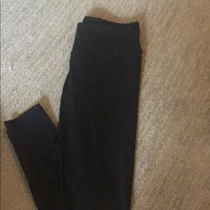 Victoria’s Secret sport leggings
